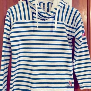 🐳Vineyard Vines Hooded Sweatshirt
